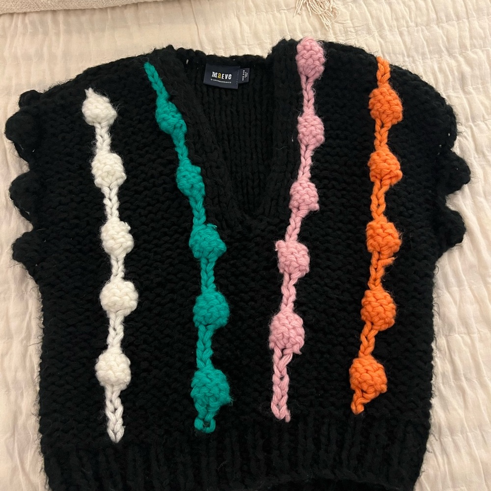 Mauve Black V-Neck Sweater with Colorful Accents
